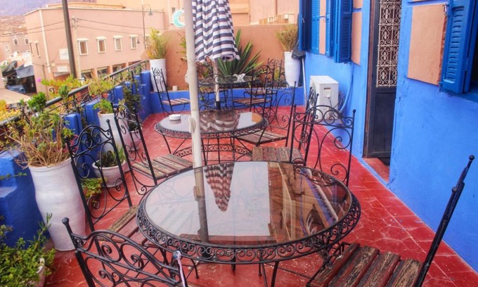 Tafraout House | Auberge et hôtel les amis tafraout
