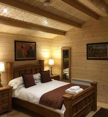 Bargeddie Cabin | Auchenlea lodges