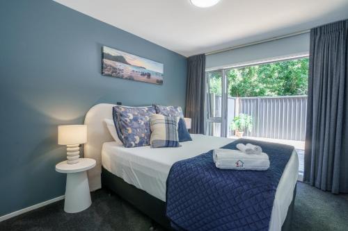 Parnell Apartment | Auckland City Escape Modern Home with Spa Pool
