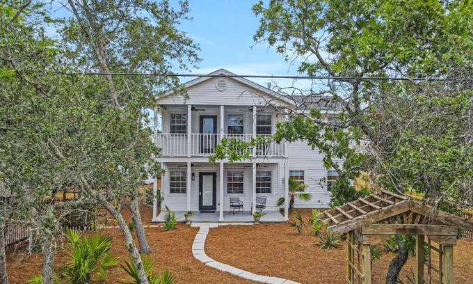 Gulfview Heights House | Audubon Place at Bramble