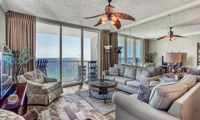 West Panama City Beach Resort | Aug/Fall open! Beach Service included! Beautiful condo!