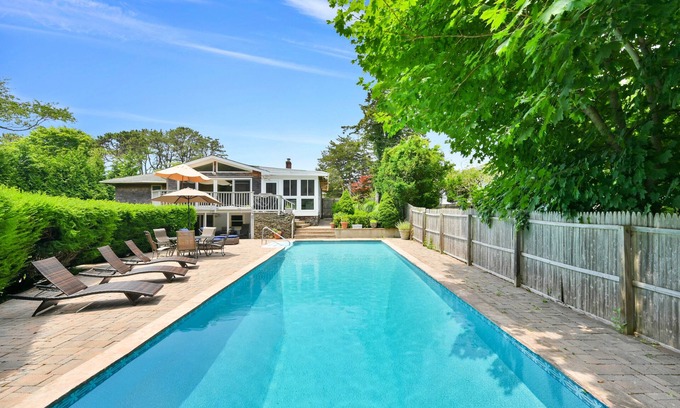 Shinnecock Hills House | August Discount! Southampton Gem House