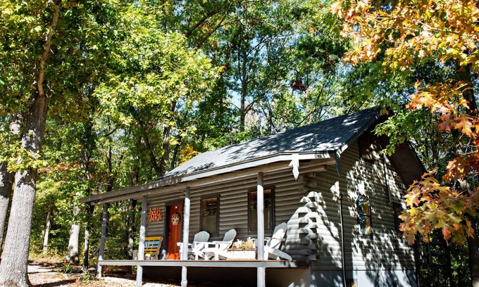 Lampe House | Aunt B's Cabin With a Hot Tub The Overlook Cabins