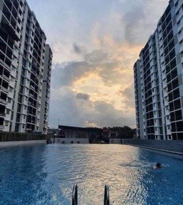 Bandar Penawar Apartment | AuraMuslim Homestay Desaru Bandar Penawar Pool View with WIFI