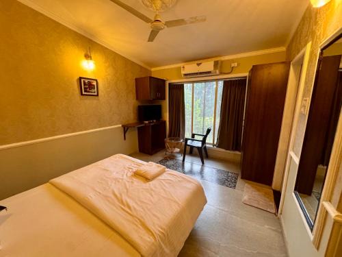Bhilar Hotel | Aurum Meadows