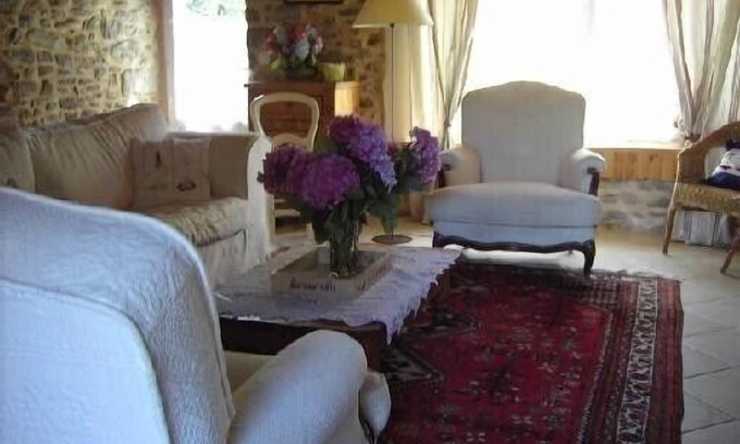 Saint-Germain-des-Vaux House | auth. stone house in the village of St Germain ds Vaux