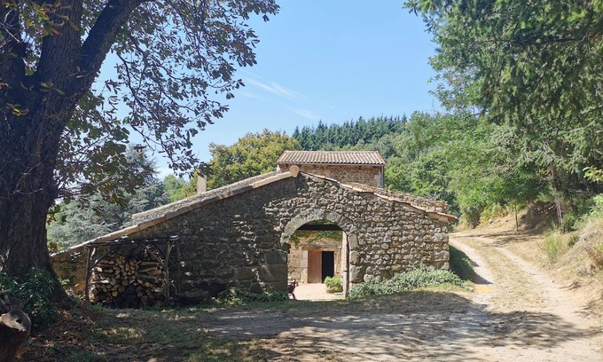 Chateauneuf-de-Vernoux House | Authentic stone house. Exceptional site, quiet and peaceful.