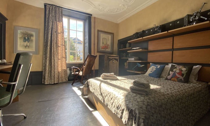 Clemency House | Authentic castle anno 1634 - suite Roaring '20