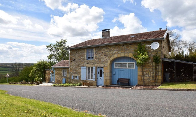 Laferte-sur-Amance House | Authentic holiday home in the Champagne region