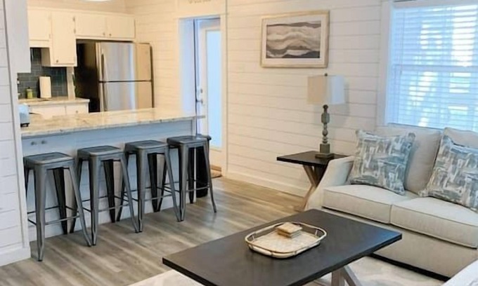 Sawgrass Pointe Condo | Autumn Escape – Coastal Condos on the Marsh 5B