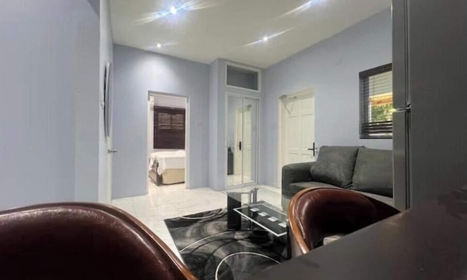 Saint Andrew Apartment | Ava’s Cozy Retreat 1BR 1BA