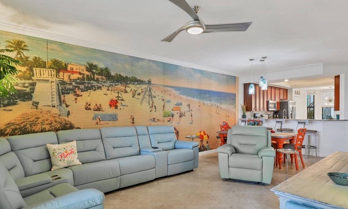 Lakewood Ranch Condo | 🦩Available For Spring ~ Par for the Course! 🦩