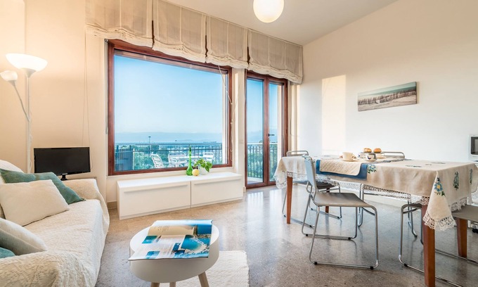 Cagliari Apartment | Available for winter long rent-with discount.Sea view,5 min from beach and city.