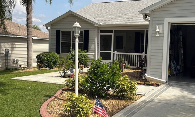 The Villages House | Available Jan - Mar 2026! 3br/2ba in prime Villages location