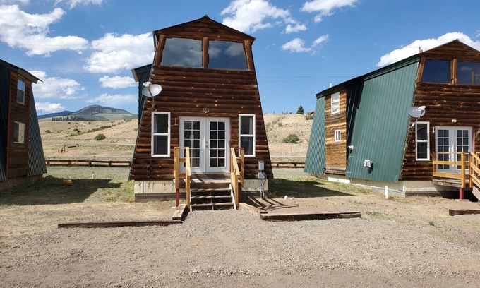 Creede Cabin | Avalanche Lily - Cabin 4 - 2 bedrooms in Creede, Colorado