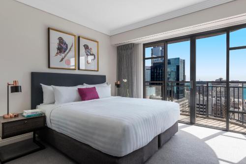 Auckland Central Business District Apartment | Avani Metropolis Auckland Residences