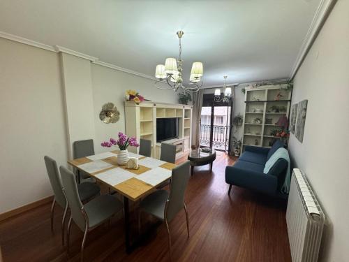 Sarria Apartment | Avanza 4 Plaza Galicia