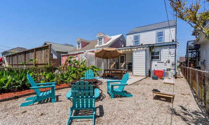 Galveston Apartment | Ave R - Coastal Escape