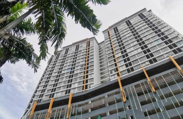 Subang Jaya Apartment | Avenue Crest 4PAX STUDIO Shah Alam I HomeBrickz