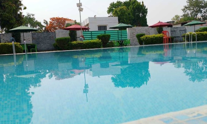 Mirzapur Hotel | Avexia Funcity Resort