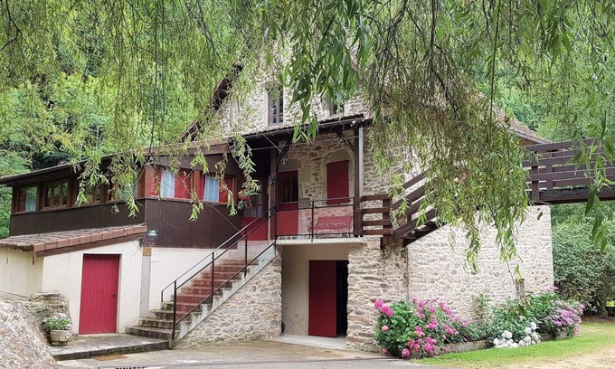 Mayran Cottage | Aveyron cottage: Mill 4 * great comfort by the Aveyron river