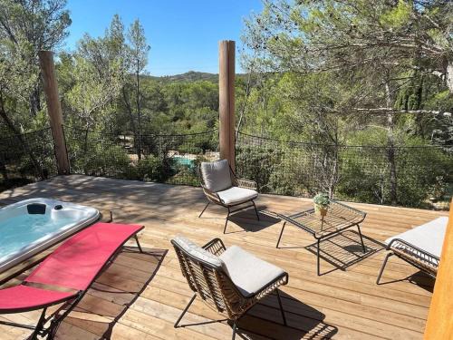 Aramon Villa | Avignon : Le Mas Cott, le paradis dans la nature