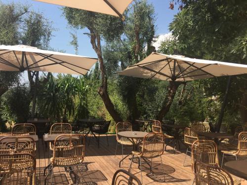 Saint-Jeannet Hotel | Avocado Hôtel Restaurant