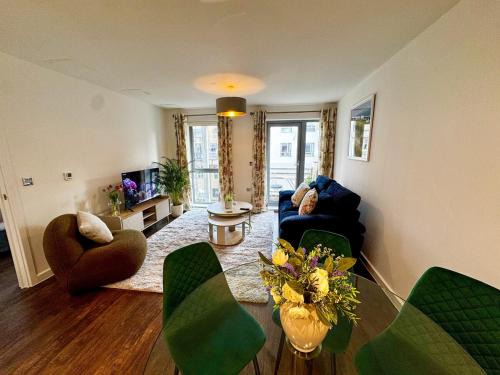 Cambridge Apartment | Avocado Tree Apartment