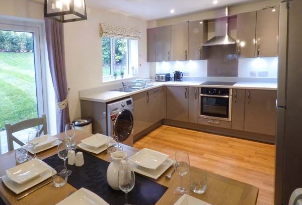 Carnforth Cottage | Avocet Cottage, SILVERDALE