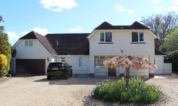Ringwood Bed & Breakfast | Avonhurst