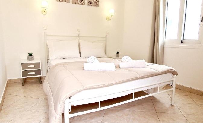 Karpathos Hotel | Avra Rooms