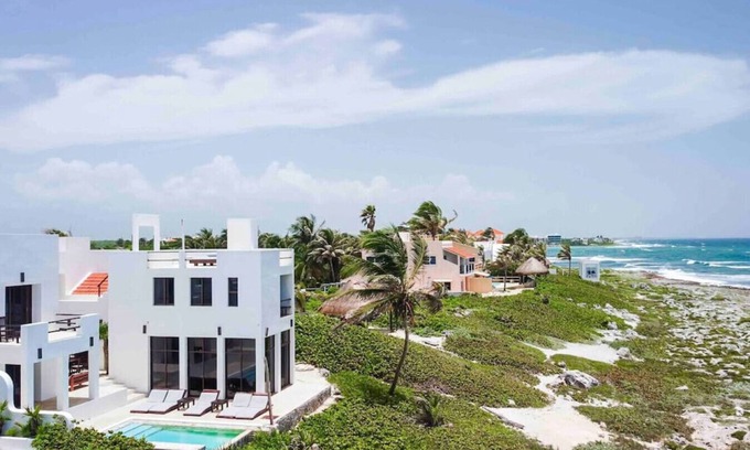 Akumal House | Award Winning Modern Beachfront Mansion In Akumal