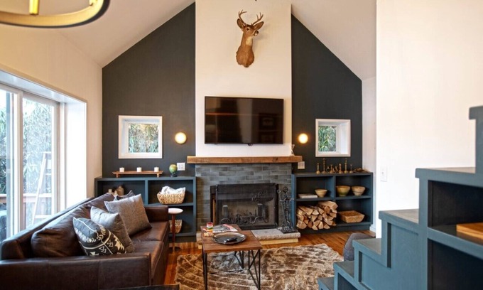 Lake Harmony Cabin | Award Winning NYC Architect Designed Lakefront Cabin