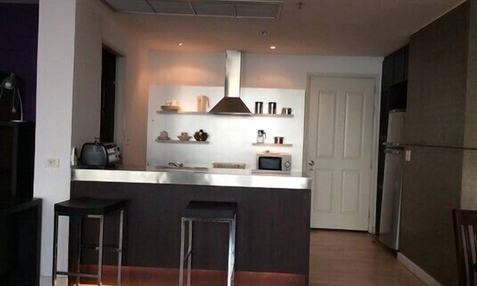 Bang Lamphu Lang Apartment | Away Baansatorn Chaopraya river side