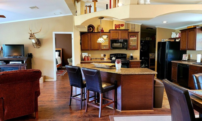 Mountain Home House | Away From it All; Heart of the Hill Country! The Wind Chime Ranch Guesthouse