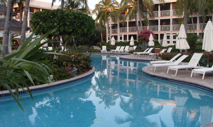 Grace Bay Condo | Awesome 2 bedroom Luxury Penthouse at Ocean Club West Plaza Building, Grace Bay