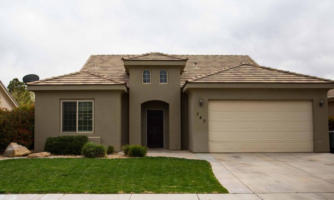 La Verkin House | Awesome 3 Bedroom Home Nestled In Quiet Neighborhood Near Zion National Park