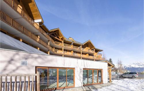 Les Bottieres Apartment | Awesome Apartment In Saint-Pancrace