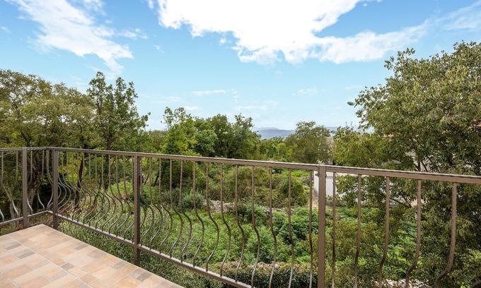 Imotski Apartment | Awesome apartment in Vinjani Donji