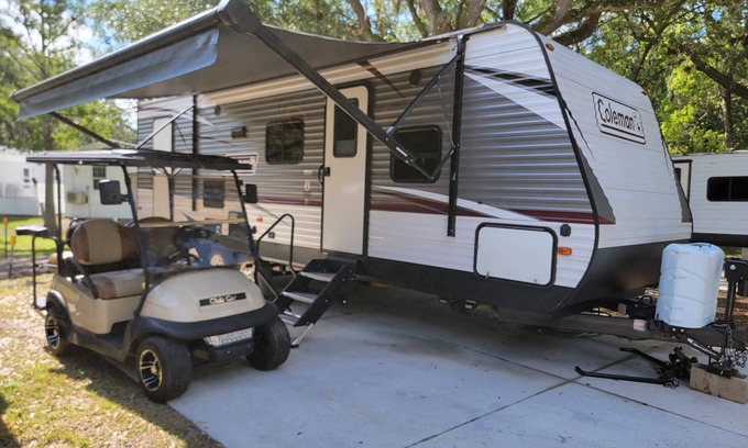 Kissimmee House | AWESOME BUNKHOUSE CAMPER GOLF CART IN DISNEY AREA 5 STAR RATED MILL CREEK RESORT