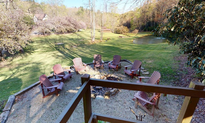 Andrews House | Awesome Cottage, Views, Waterfalls, Cute animals, streams, privacy, easy access
