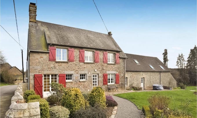 Saint-Brice-de-Landelles House | Awesome Home In Saint-Brice-De-Landell