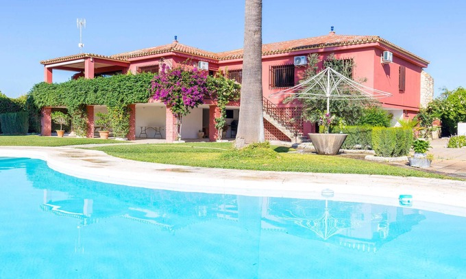 Moron de la Frontera House | Awesome home in Morón de la Frontera