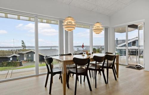 Aabenraa House | Awesome Home In Aabenraa With Wifi