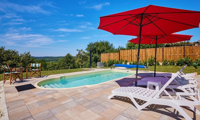 Pokupsko House | Awesome home in Augustanovec with WiFi