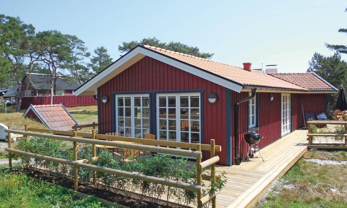 Borrby House | Awesome home in Borrby with sauna