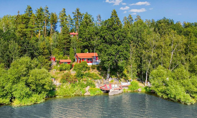 Linkoping House | Awesome home in Linköping with WiFi