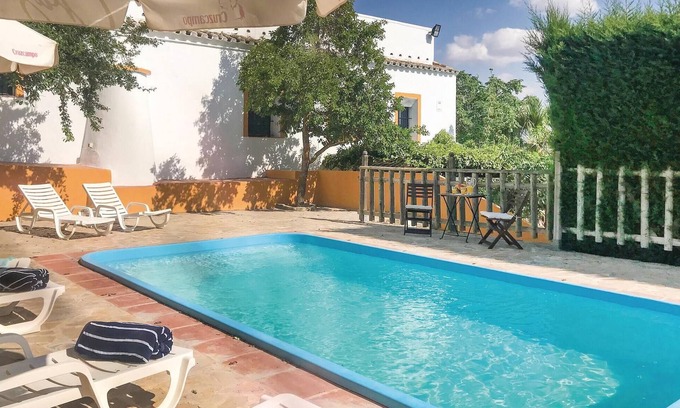 Osuna House | Awesome home in Osuna