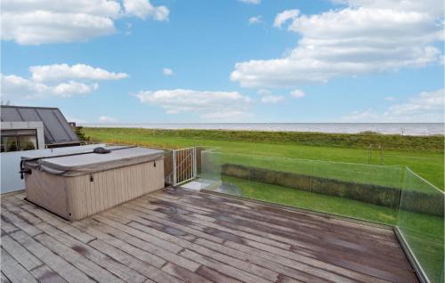 Tørresø House | Awesome Home In Otterup With Jacuzzi
