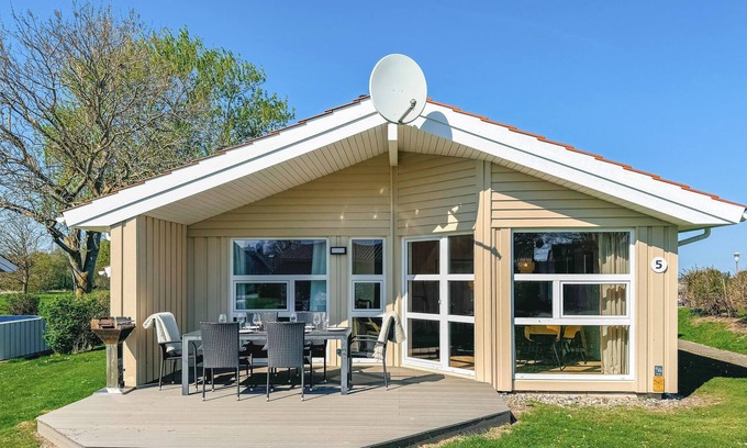Schoenhagen House | Awesome home in Schönhagen with sauna